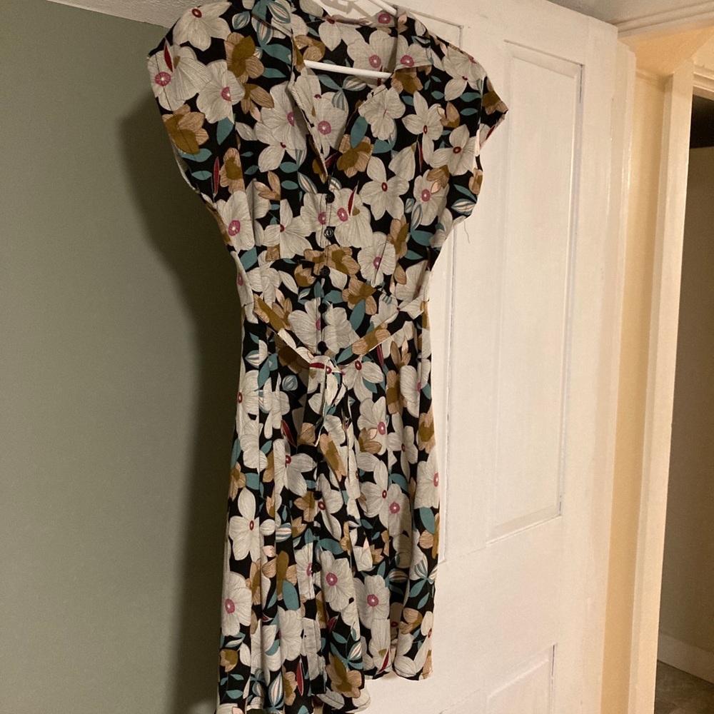 Need Supply floral print dress, small